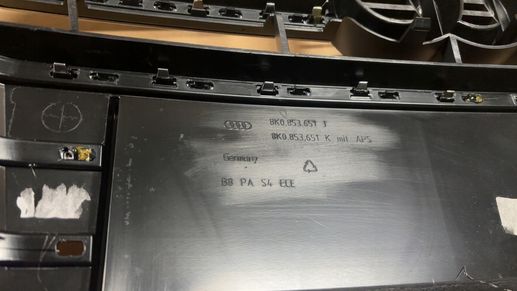 фото №11, Решітка радіатора audi a4 s4 b8 lift 8k0853651j/k