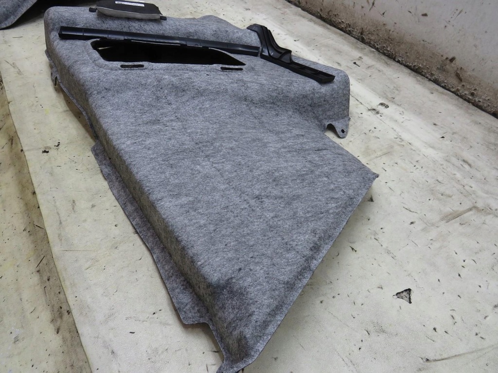 фото №6, Обшивка багажника правый задняя mazda 3 bm sedan 13-