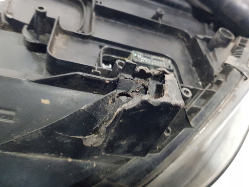 фото №11, Mercedes cls w218 c218 лампа full led левый перед 2188202359