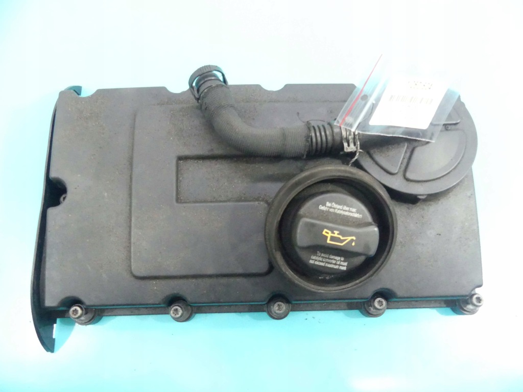 фото №1, Крышка клапанов vw touran i 2.0 tdi bkd