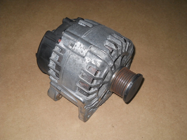 фото №1, Генератор renault megane scenic 2.0 dci 8200525891