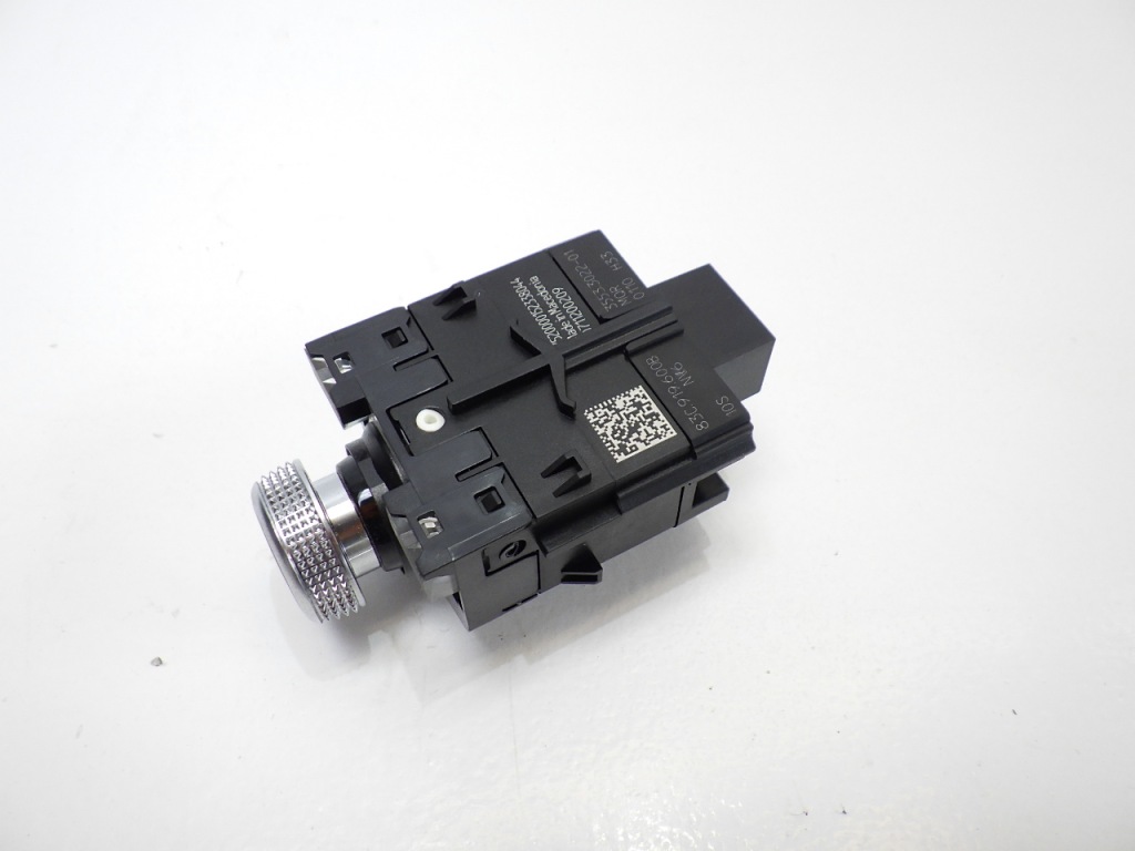 фото №2, Audi q3 83a f3 2021 кнопка регулятор гучність