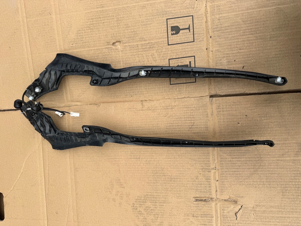 Купити Датчик kalpy багажника ліве kia sorento iv 20- 81850-p2100