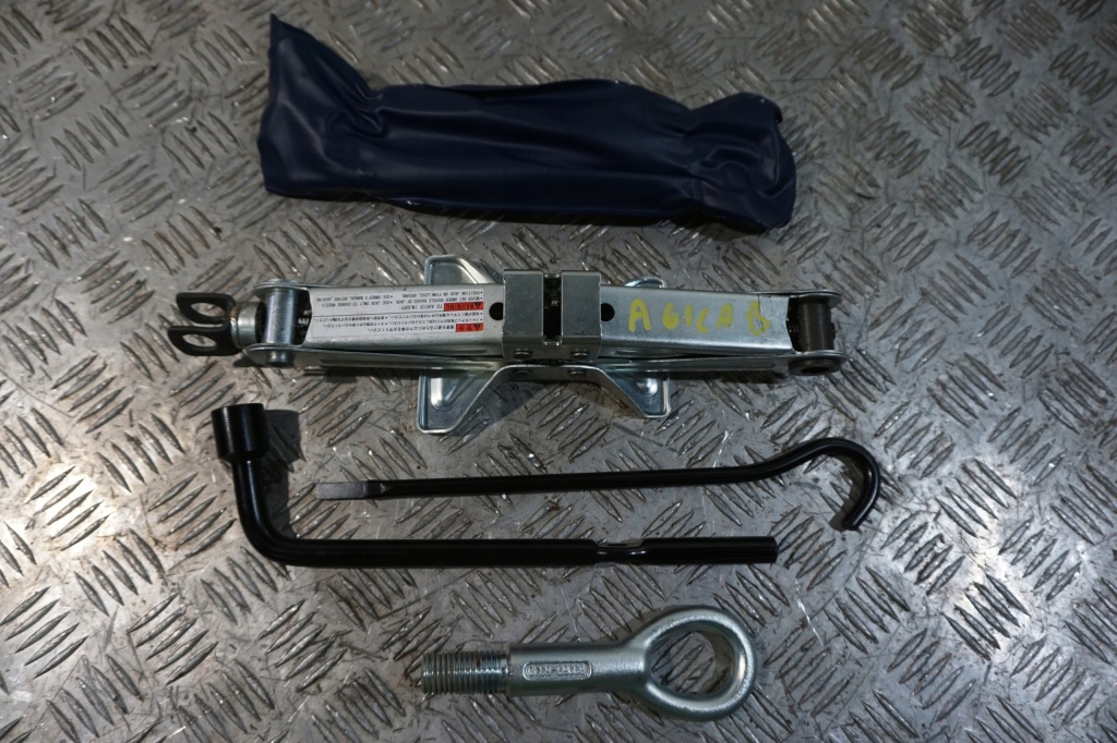 фото №1, Домкрат ключ вушко набір opel agila b suzyki splash 08-15