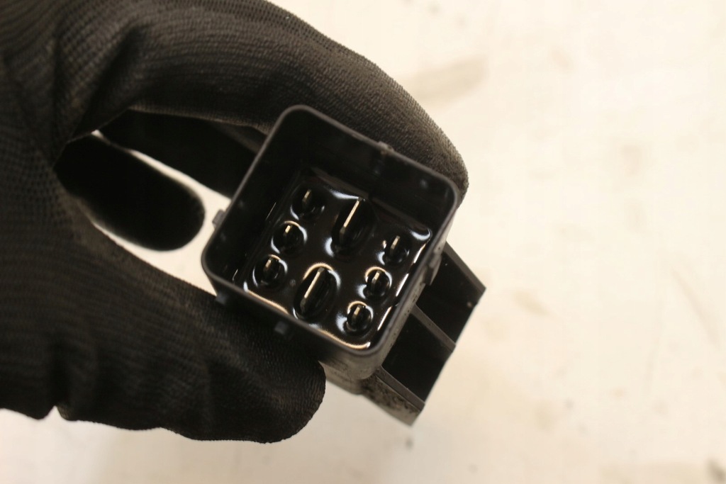 фото №4, Реле свеча накаливания 9803299780 peugeot expert iii jumpy