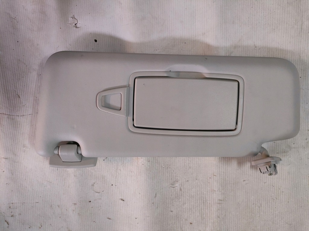 фото №1, Mercedes w213 kombi защита солнцезащитная левая