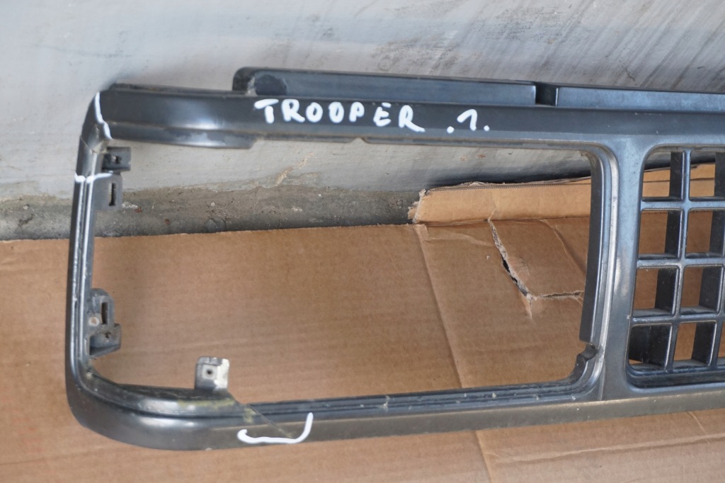 фото №3, Isuzu trooper решітка радіатора решітка радіатора 84-91r