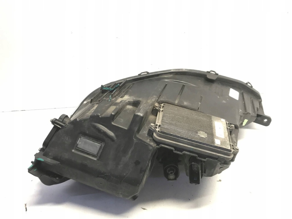 Фара правый  перед full led tesla s рестайлинг  105357500e Цена