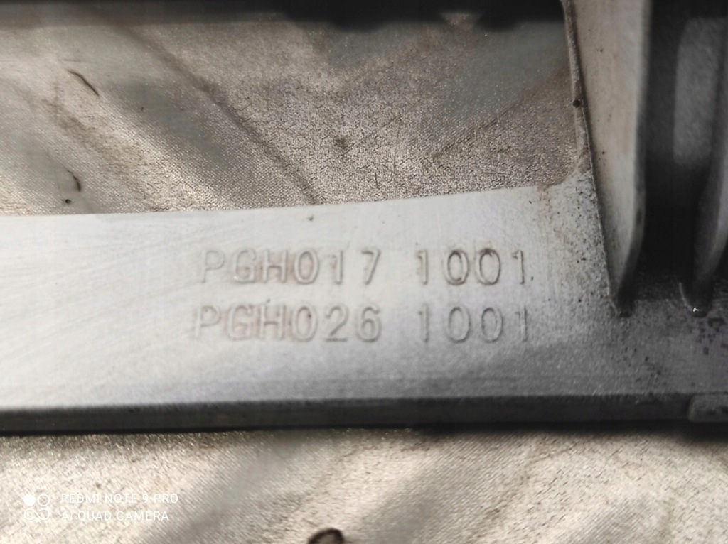 фото №8, Молдинг накладка кришки задній peugeot expert iii 2016-2023 9813797577