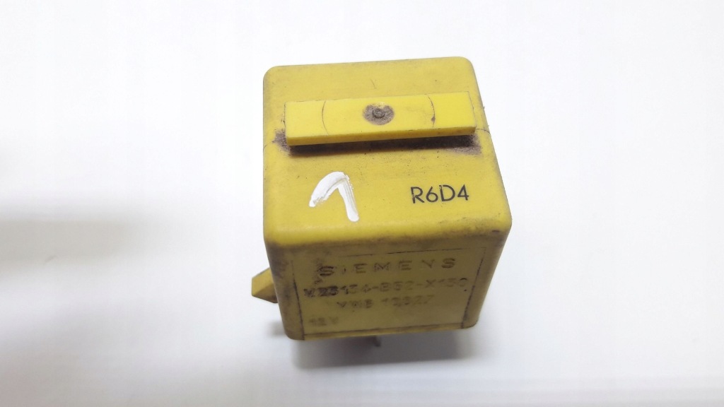 Купить Реле land rover discovery v23134b52x130