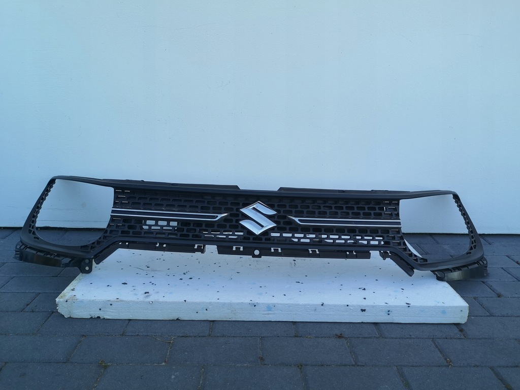 фото №9, Решётка радиатора suzuki ignis 3