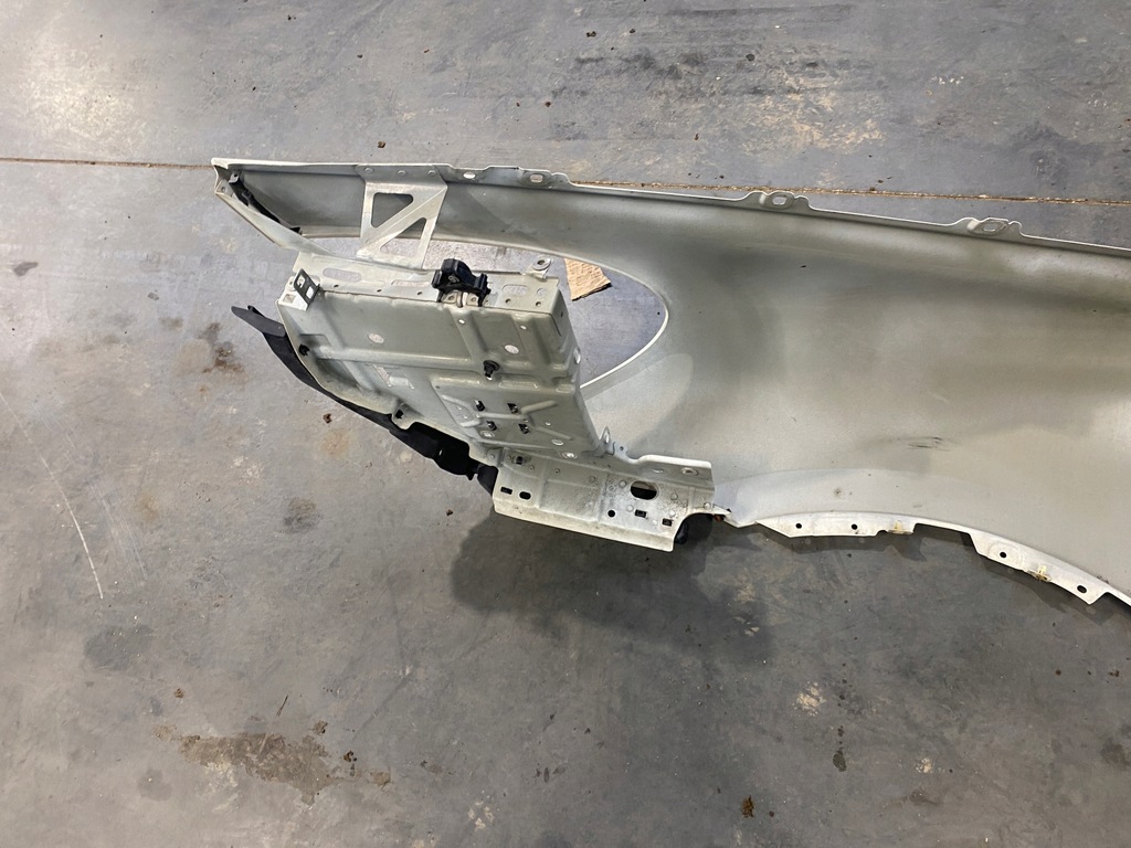 фото №10, Porsche cayenne ii крыло правый перед lr9a