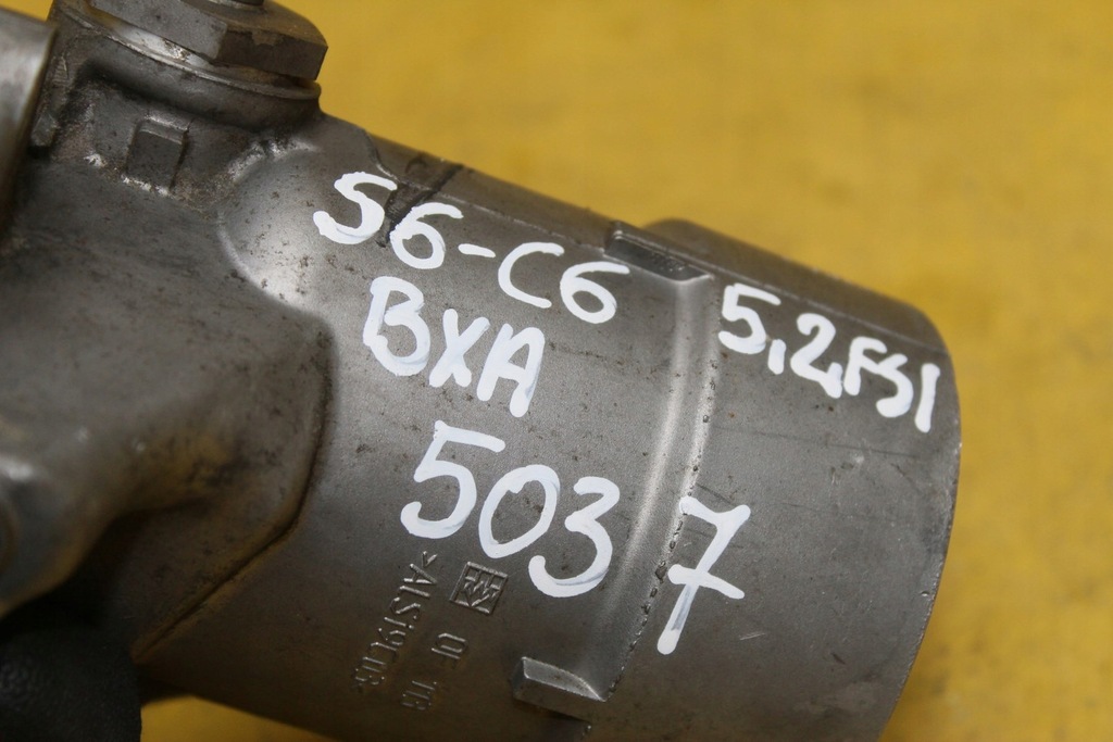 фото №8, Корпус фильтра масла s6 c6 5.2fsi 079115401m