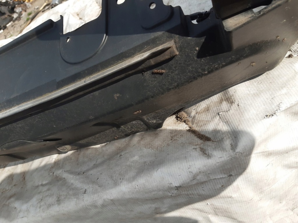 Бампер задняя 4x pdc citroen c-crosser Киев