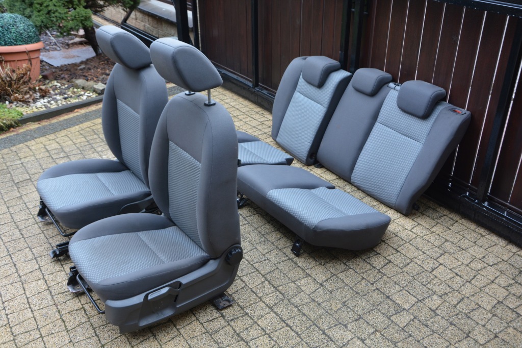 фото №3, Сиденья заднее сиденье ford focus mk2 5d