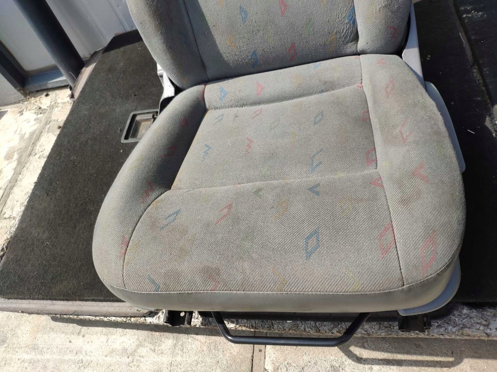 фото №12, Сиденье пассажира vw transporter t5 eu