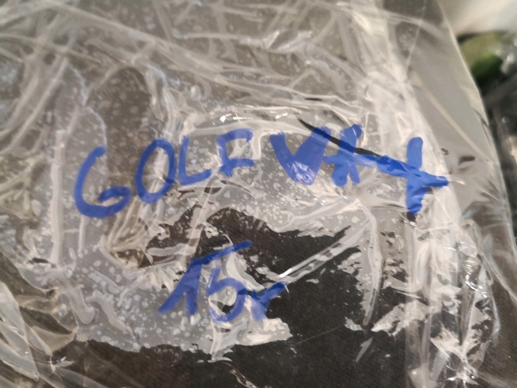 фото №8, Підлокітник велюр vw golf vi plus 5m0864207g