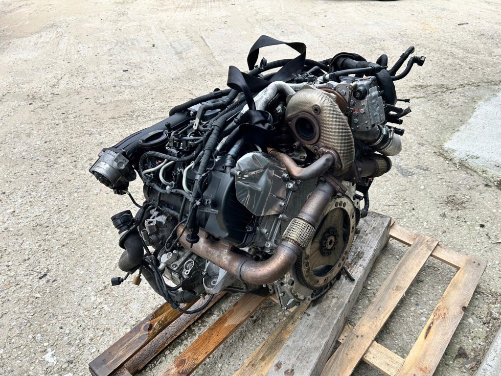 Двигатель kompletny cvv cvva porsche cayenne ii 3.0d 7p lift 7p 2016r lc9x Киев