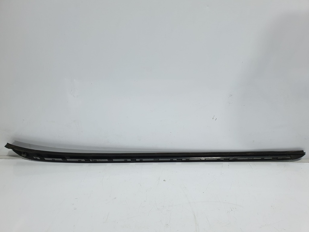 фото №5, Hyundai i40 1.7 молдинг права скло лобове захист