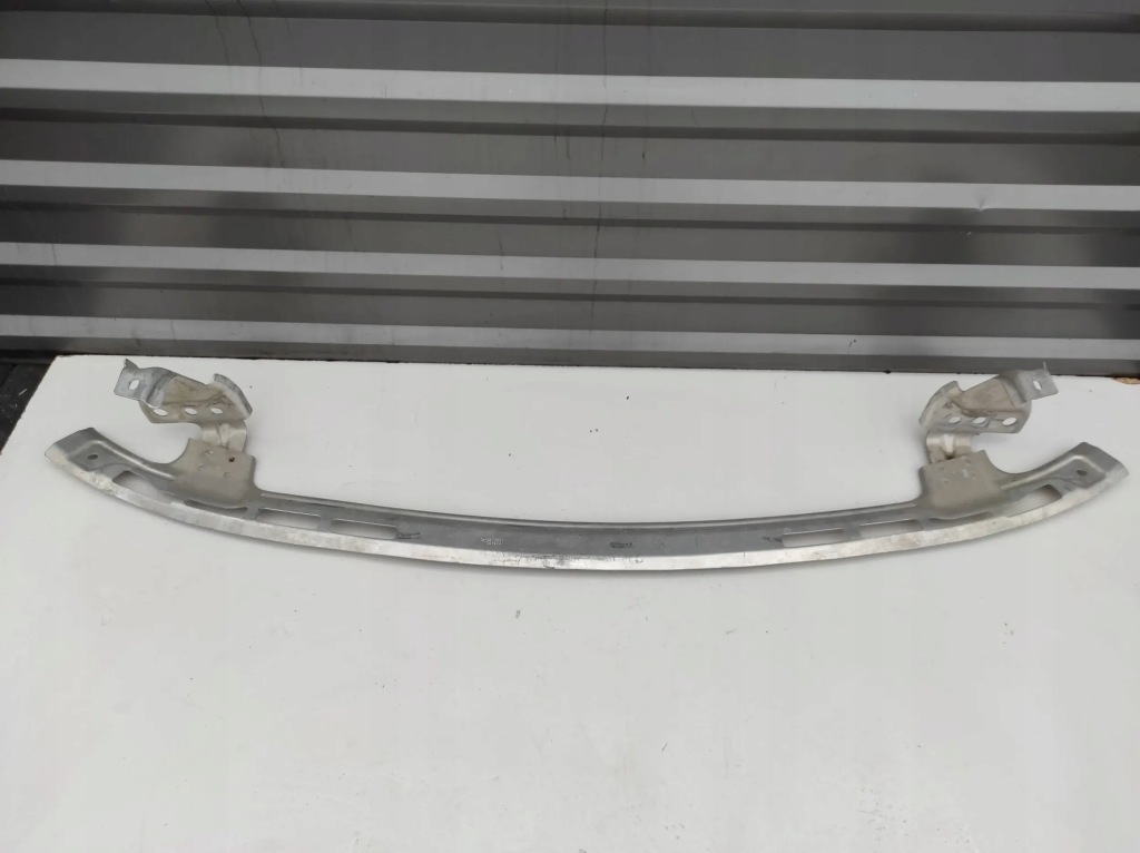 Купити Балка бампера передня перед tesla model y 1505433