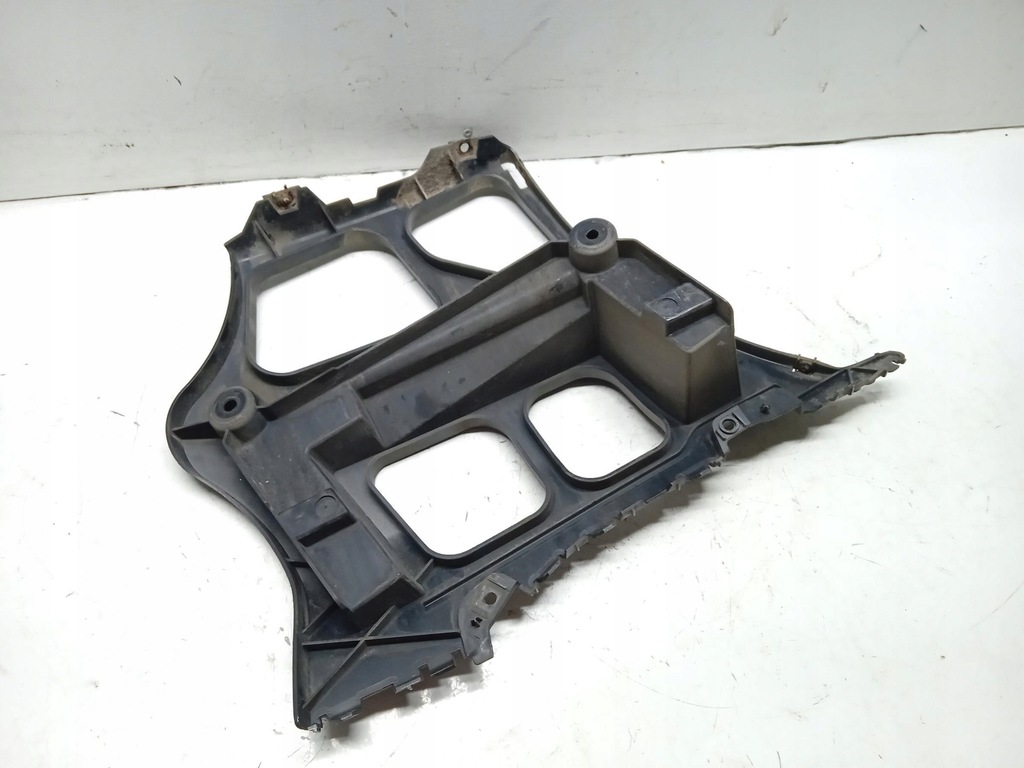 фото №4, Направляющая бампера правый задняя bmw 3 e91