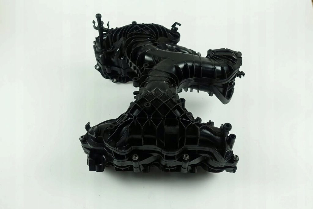 фото №2, Audi q7 колектор впускний  059129711dn 3.0tdi