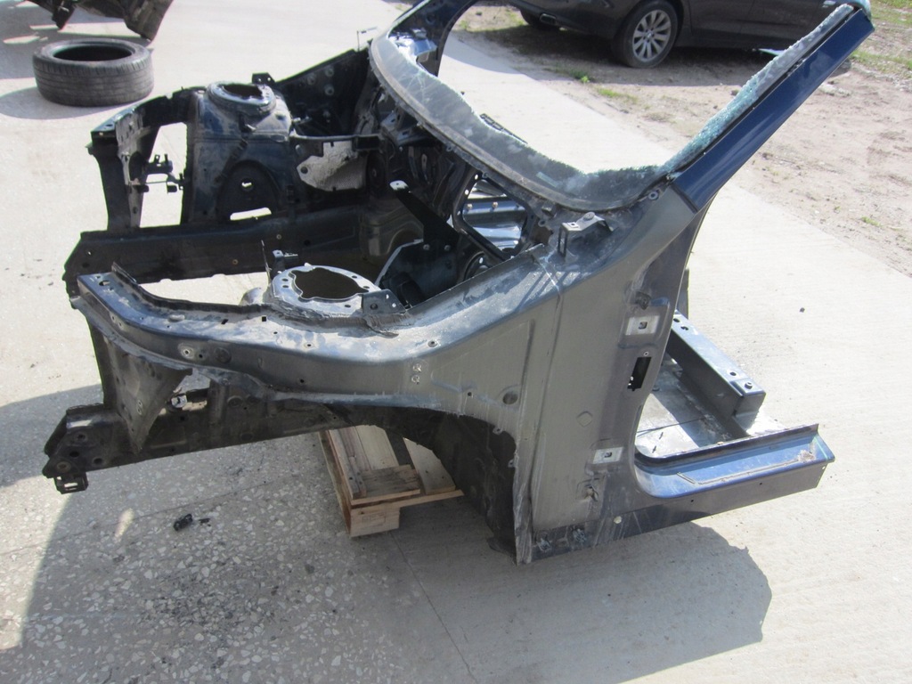 фото №1, Bmw x3 f25 чверть передня ліва лонжерон