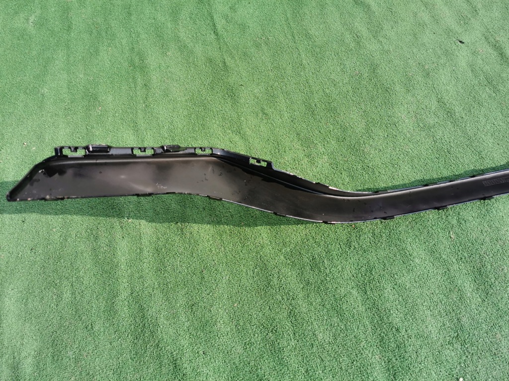 фото №9, Молдинг бампера перед передній mercedes eqa w243 a2438852603