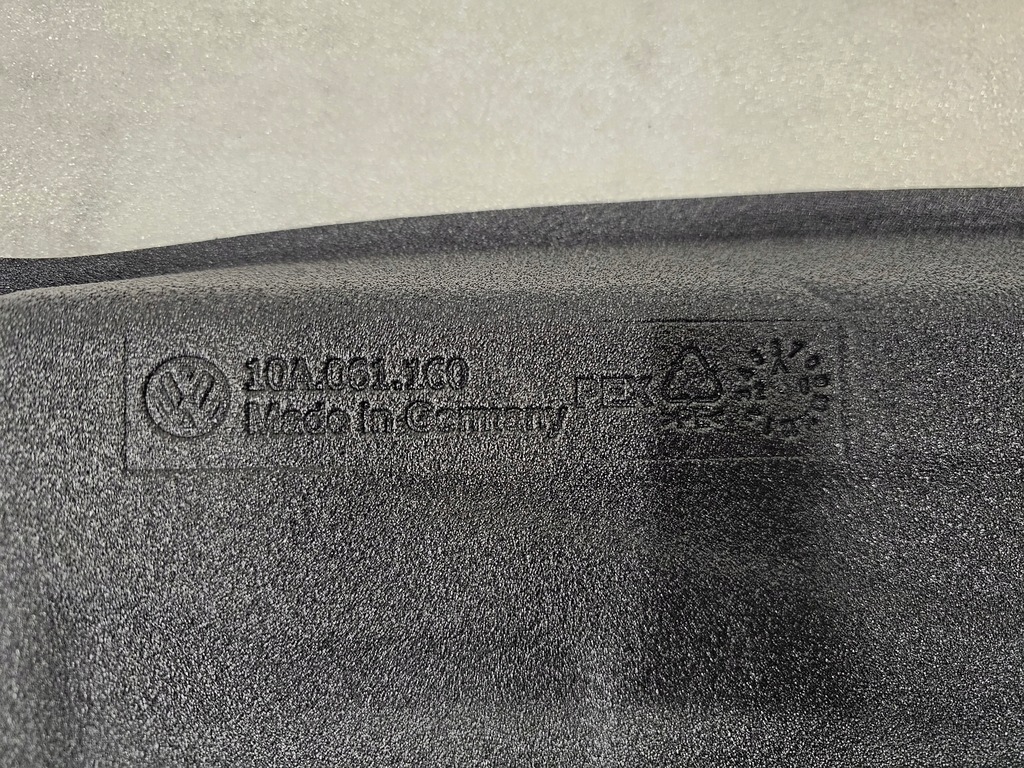 фото №15, Vw id.3 id3 мат обшивка багажника 10a061160