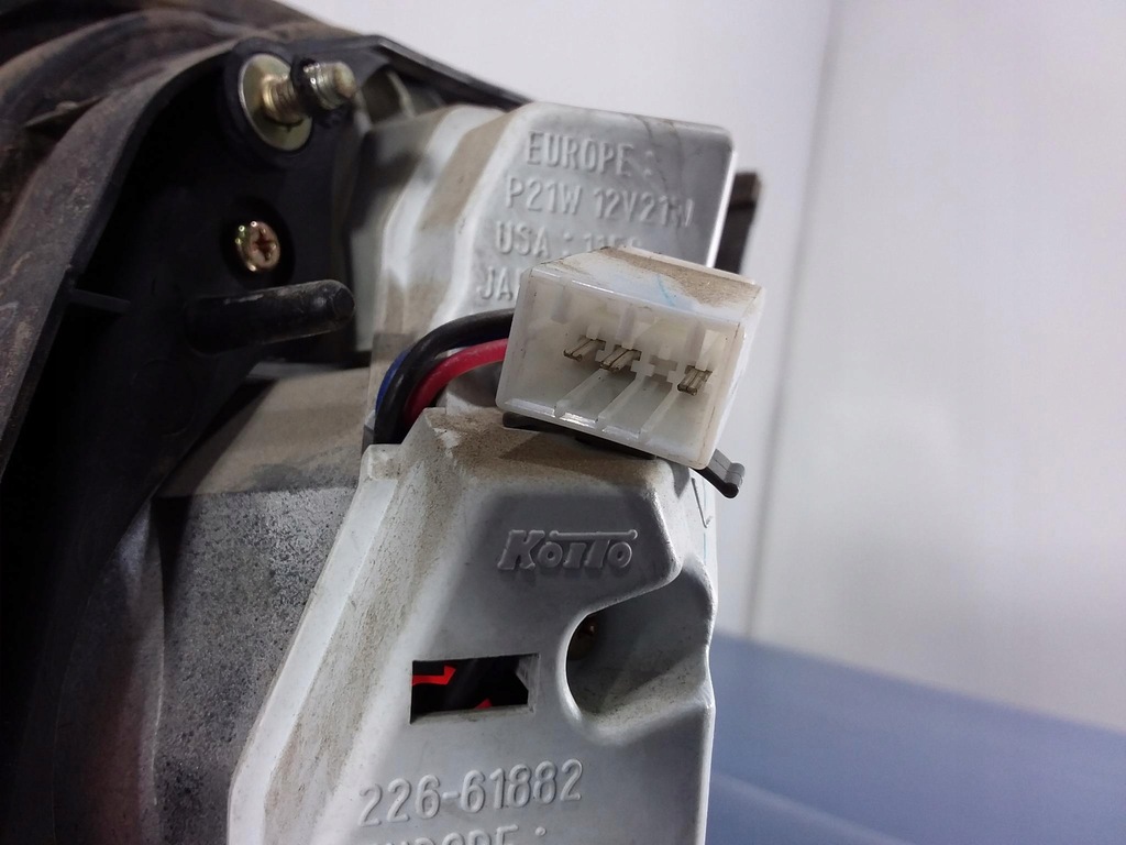 фото №4, Mazda xedos 9 lift лампа задня ліва внутрішня eu