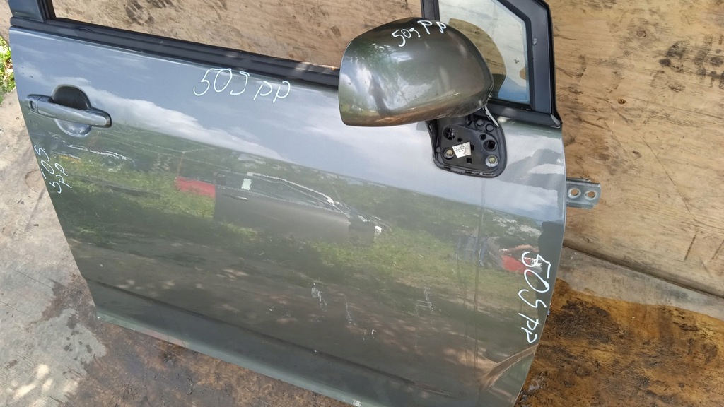 фото №7, Toyota corolla verso ii дверь перед правый 1c3