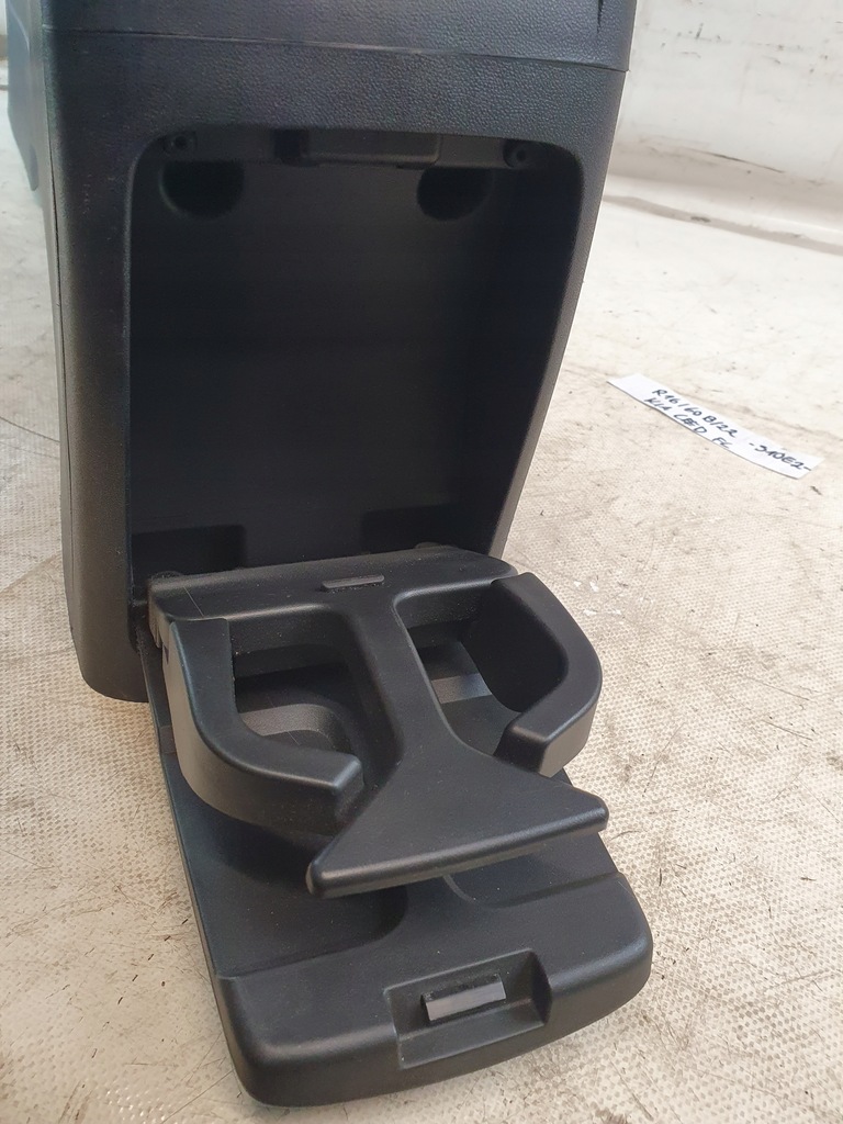 фото №10, Туннель средний подлокотник оригинальный номер 1296687 kia ceed fl 09-12r.