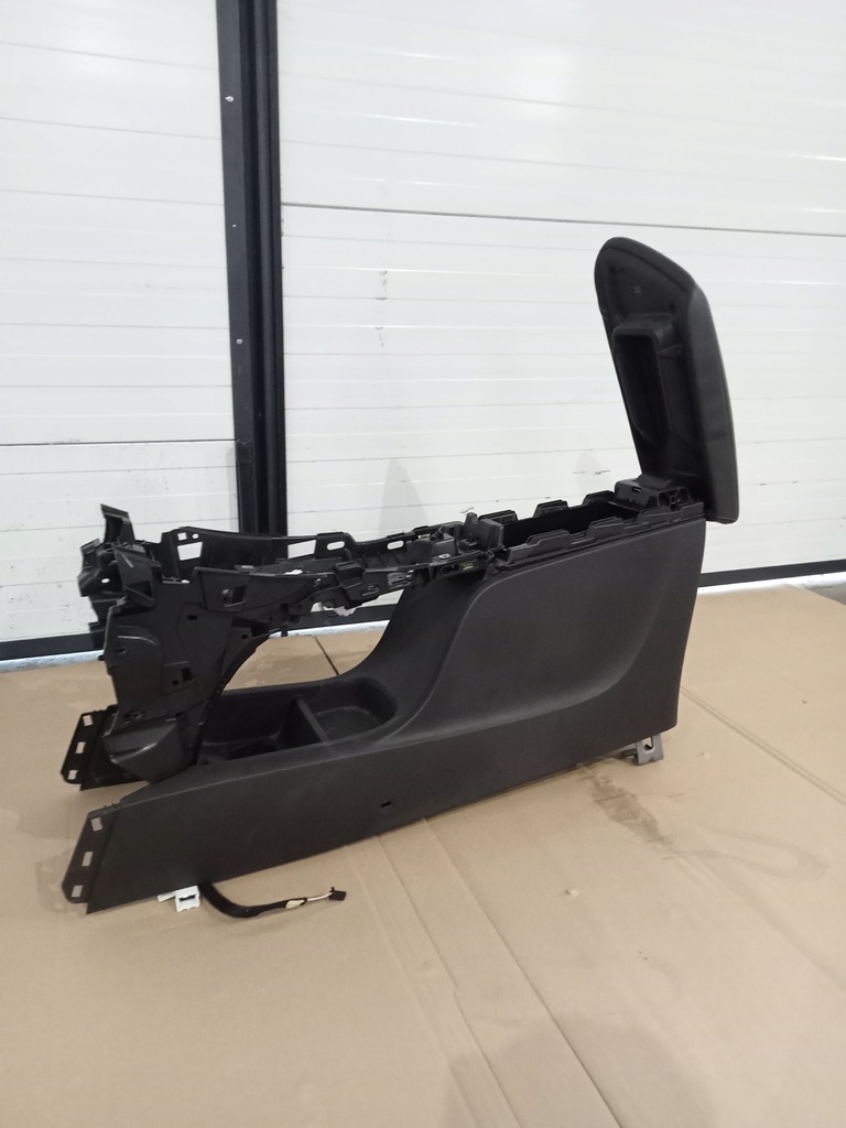 фото №7, Сиденья espace v initiale paris