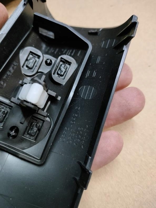 фото №4, Заглушка решітка салону ліва права mazda 6 gj lift