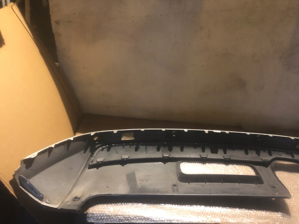 Купити Audi q3 s-line 8u0807521h спойлер дифузор накладка бампер задня