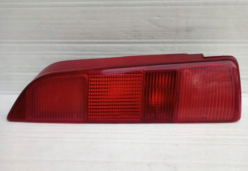 фото №1, Alfa romeo 146 лампа задняя задняя правая 1994-2001