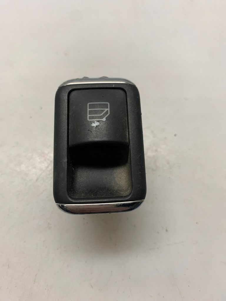 фото №1, Кнопка стекло mercedes a2048700451