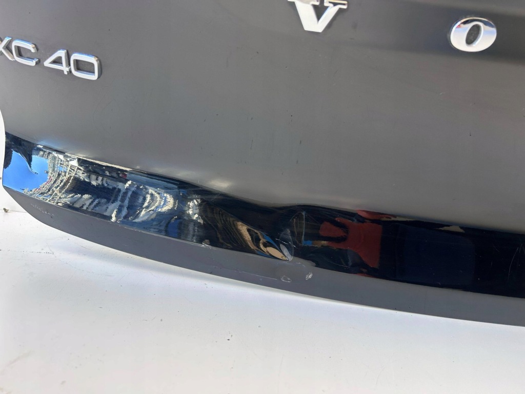 фото №2, Volvo xc40 крышка багажника багажника оригинал