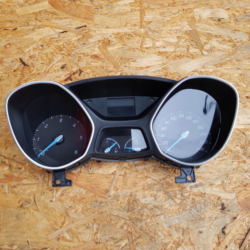 фото №1, Ford focus mk3 10-18 приборы счетчик bm5t-10849-cu