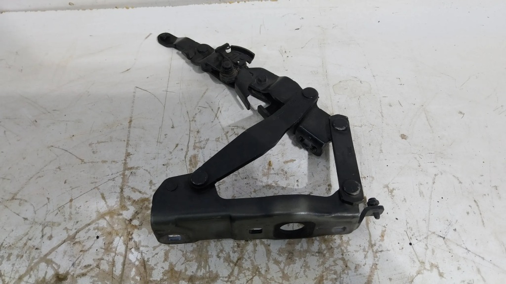 Купити Петля капот правий a1728800228 mercedes slk w172