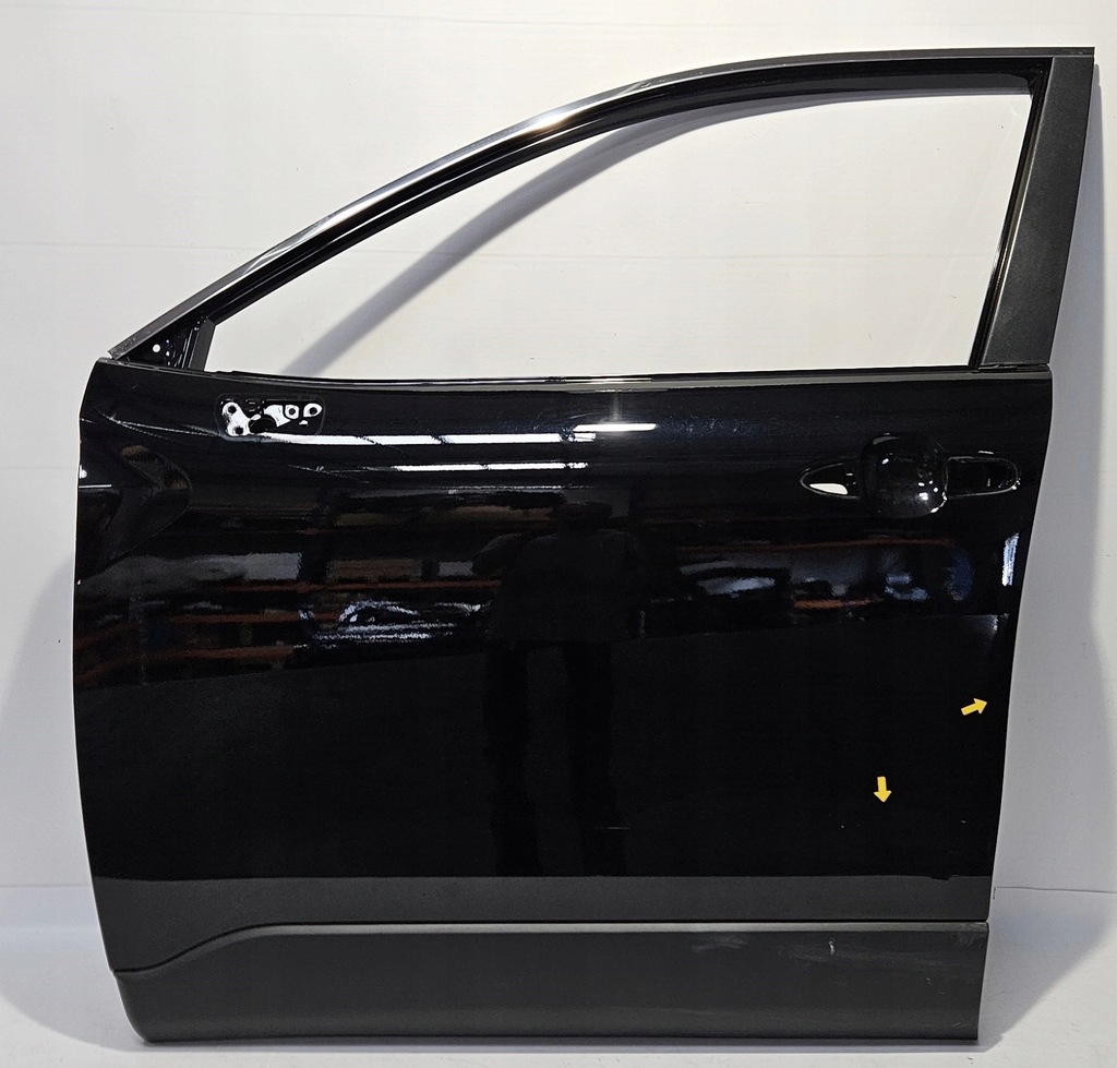 фото №1, Дверь левый перед toyota corolla cross 20- оригинал