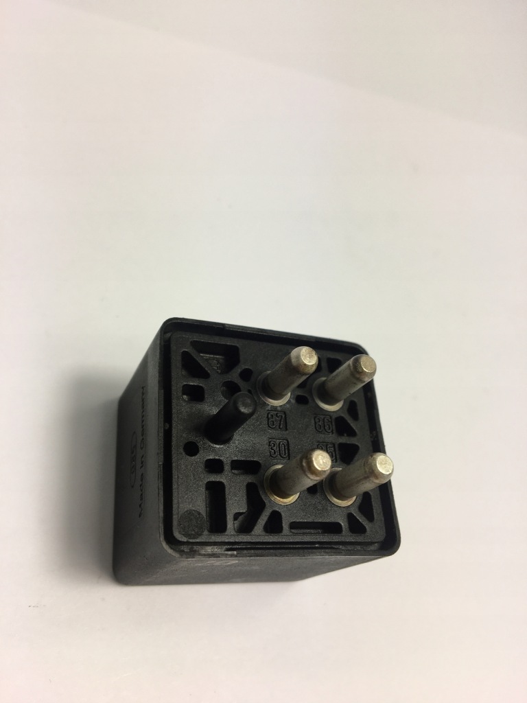 Реле mercedes bosch w124 w126 r129 w201 0332002171 12v 50a с Разборки