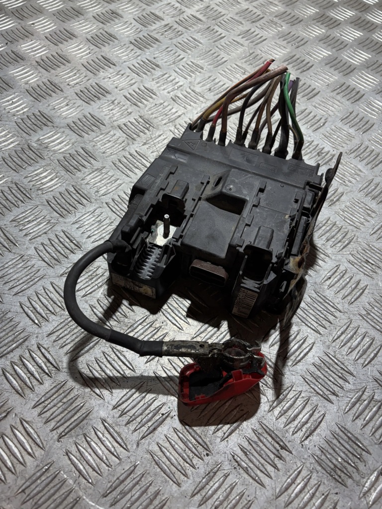 фото №1, Модуль напряжения клемма c4 grand picasso ii 13- 9675349880