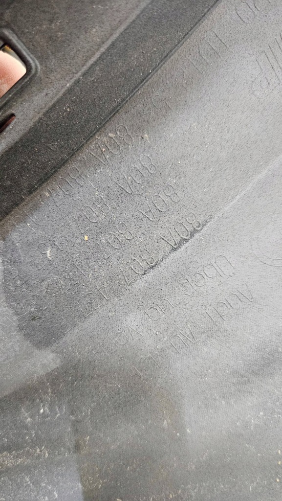 Бампер перед передний audi q5 рестайлинг  s-line 80a 80a807437p в Украине