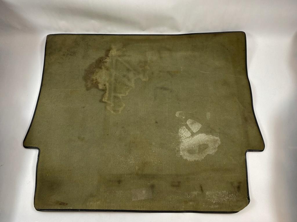 Обивка обшивки обшивка багажника mercedes w124 sedan Цена