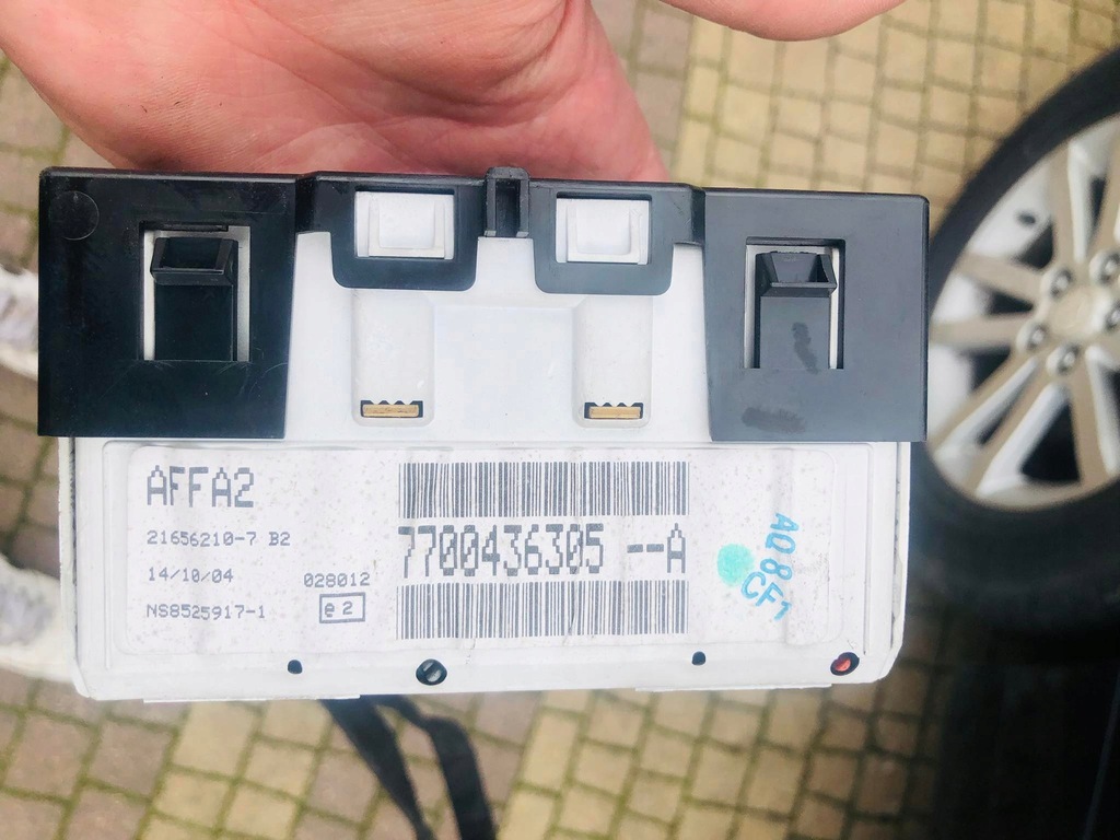 фото №1, Renault kangoo дисплей панель p7700436305a