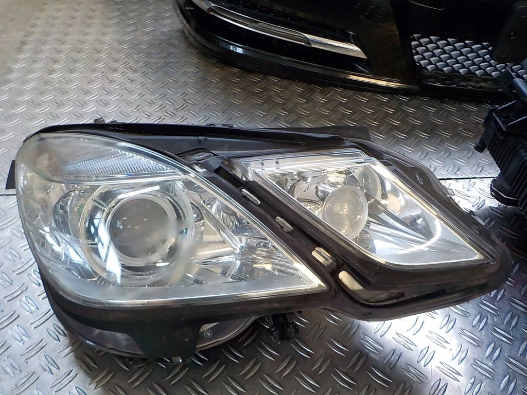 фото №13, Mercedes-benz e w212 перед kompletny sedan