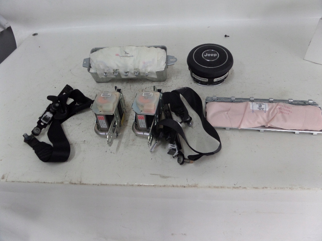 фото №5, Jeep grand cherokee wk2 набір подушка безпеки