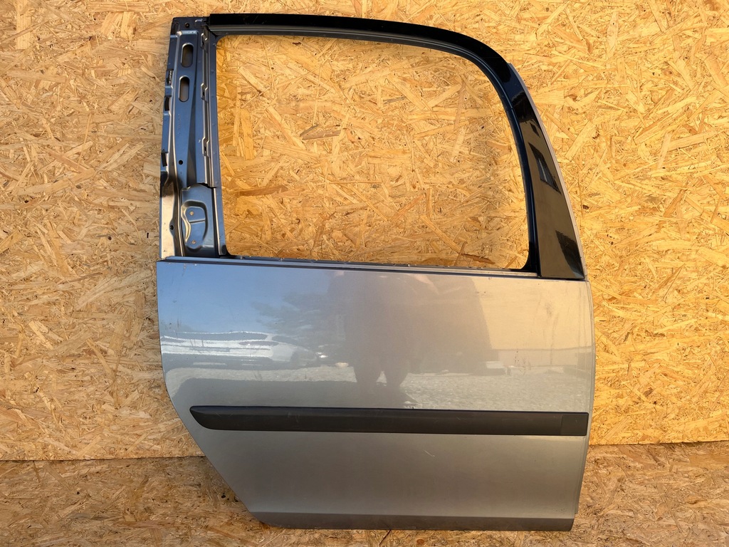 фото №1, Skoda roomster дверь задние задняя правое