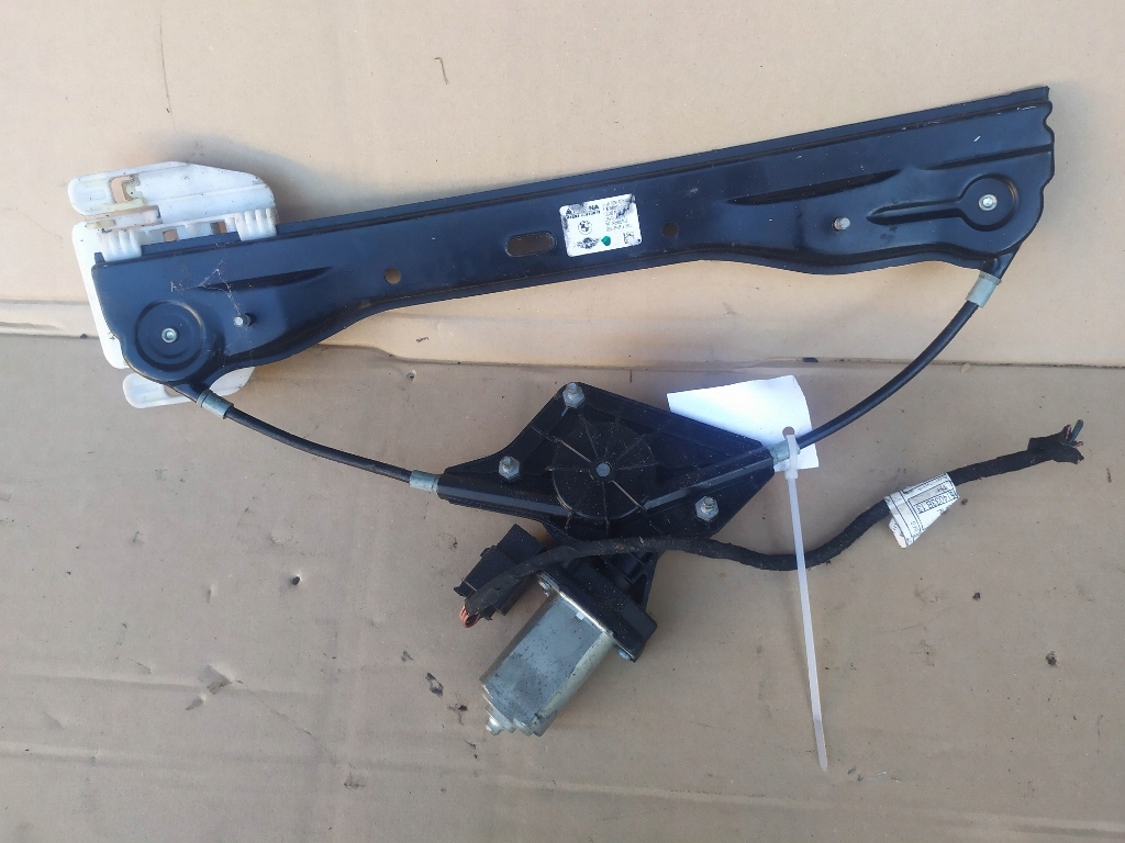 фото №1, Mini countryman r60 подъемник стекло левый задняя